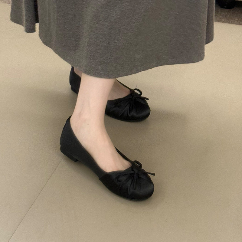 2026 Yeni Fiyonklu Saten Sığ T - Women Shoes Loafers incelemesi ve fiyatı