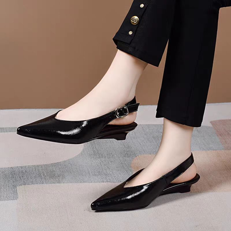 Kadın Sandaletleri Yaz 2026 Ye - Pointed Toe Flat incelemesi ve fiyatı