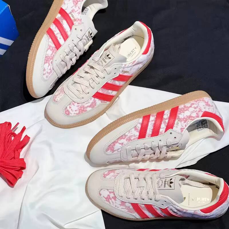 Kadın Pembe Çiçek Baskılı Düşü - Women'S Shoes Pink Adidas incelemesi ve fiyatı